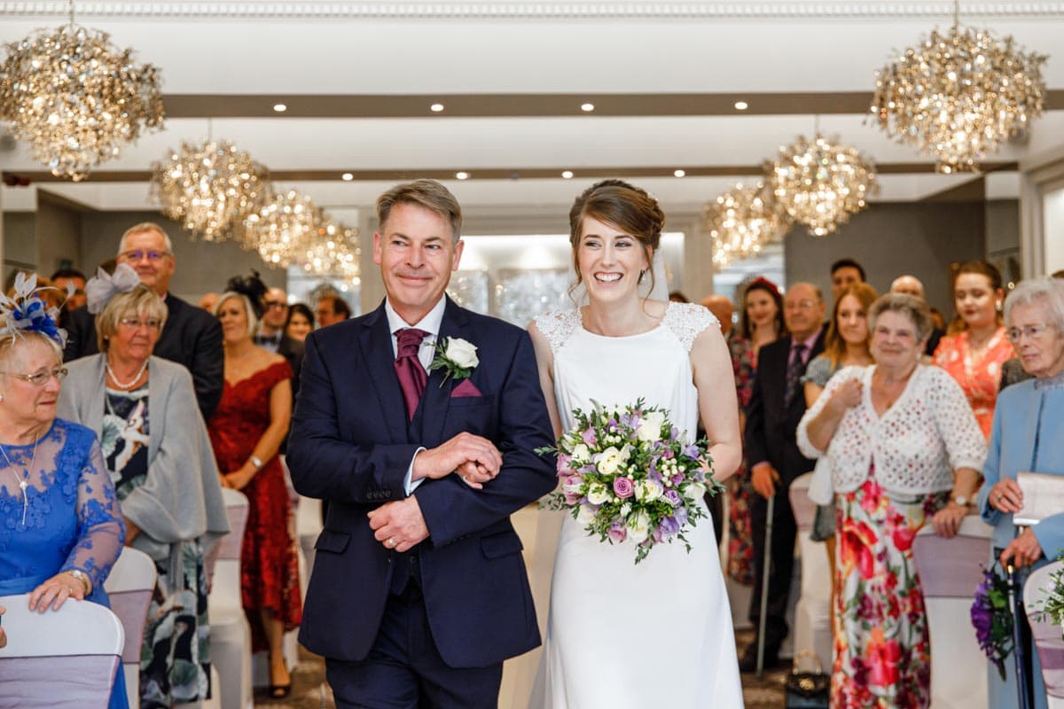bride and her father