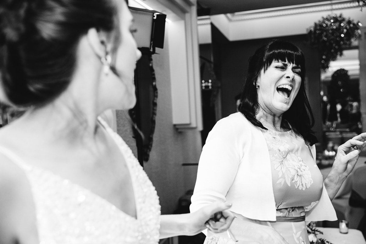 mum singing on the dancefloor