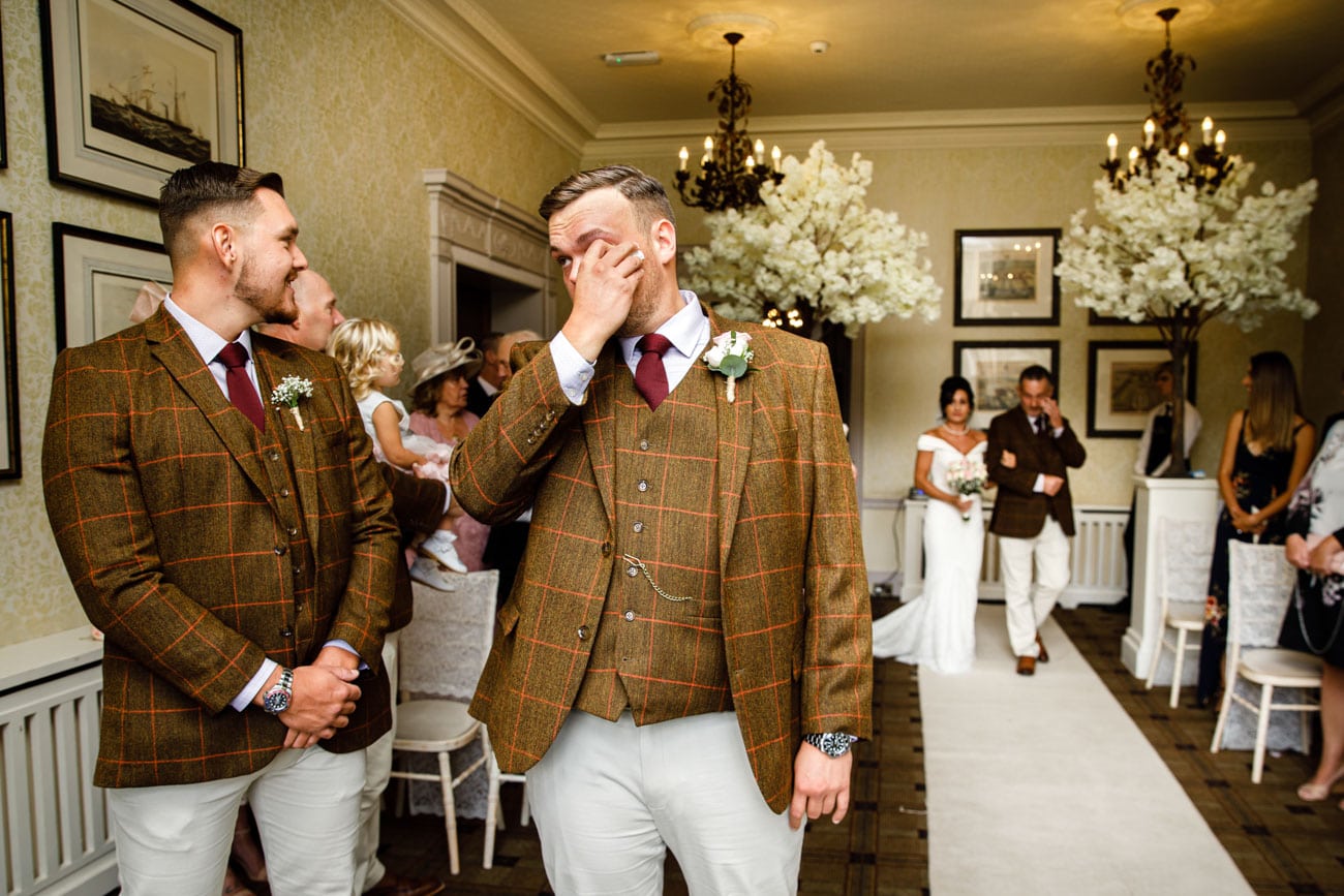 emotional groom at inglewood manor