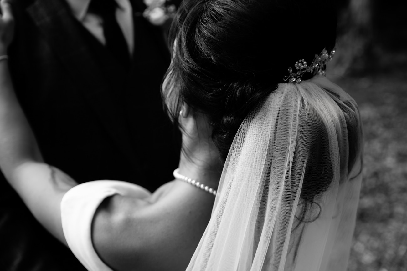 inglewood manor wedding bride detail