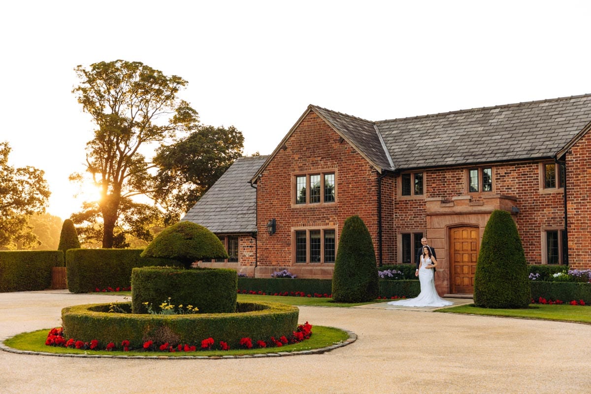 Round two of Melissa and Tom's Merrydale Manor wedding