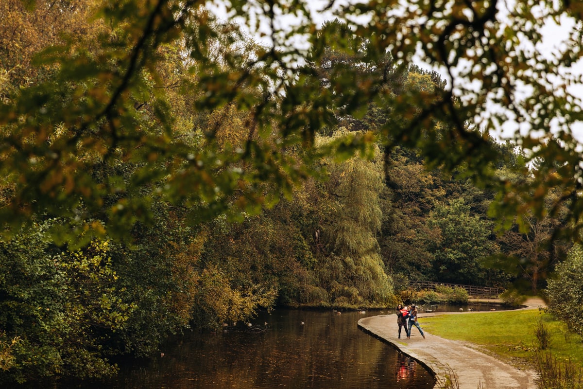 Bramhall Park Duck Pond family photography