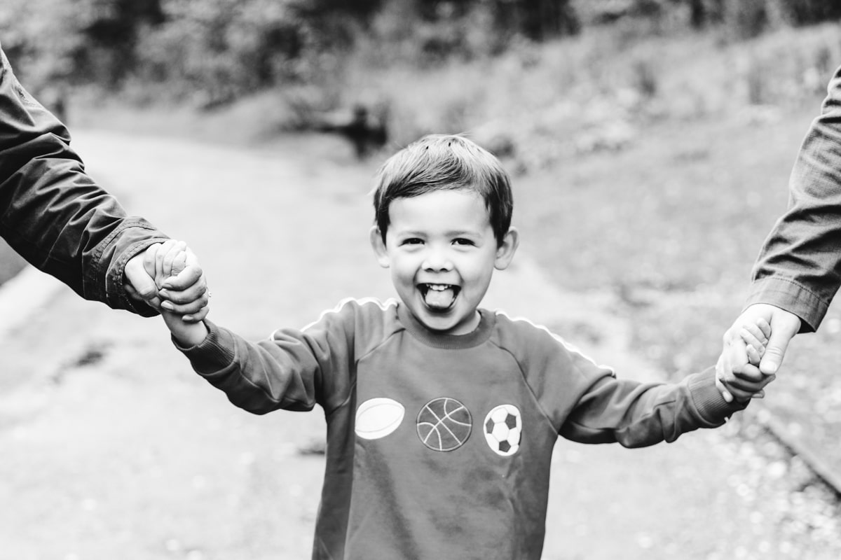 Bramhall Park Duck Pond family photography