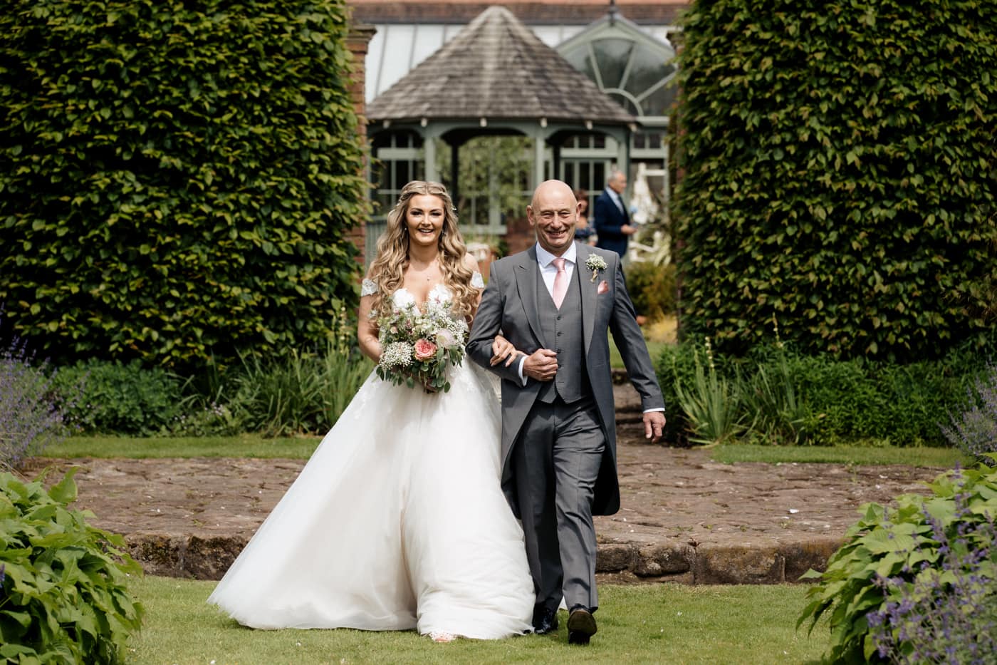 abbeywood estate outdoor wedding ceremony in cheshire