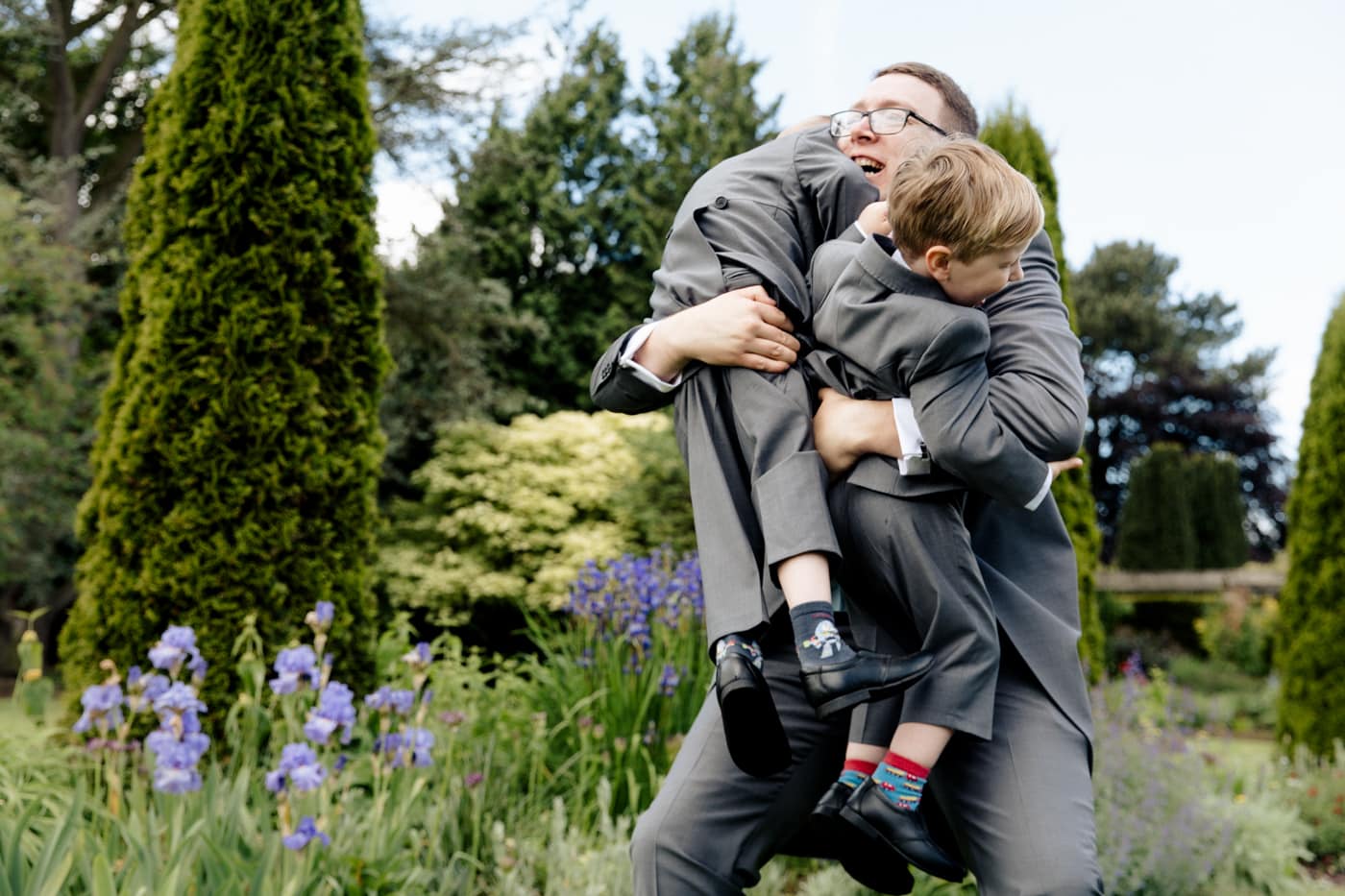 abbeywood estate outdoor wedding ceremony in cheshire