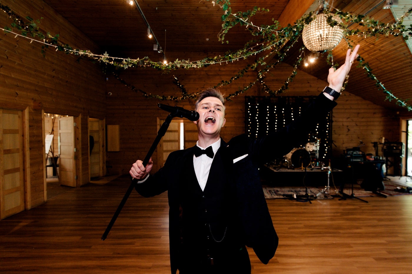 tom finkill the dj at styal lodge during your wedding breakfast