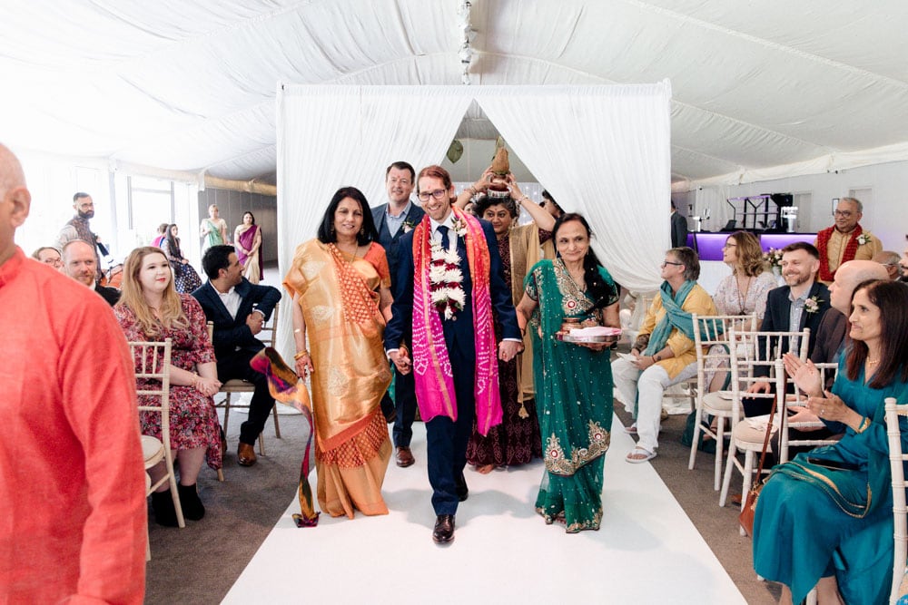 Indian ceremony at nunsmere hall cheshire for the wedding of shiv and toby by er photography