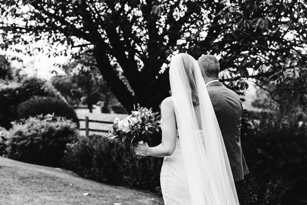 shireburn arms wedding photography by er photography for Carolyn and Callum's wedding