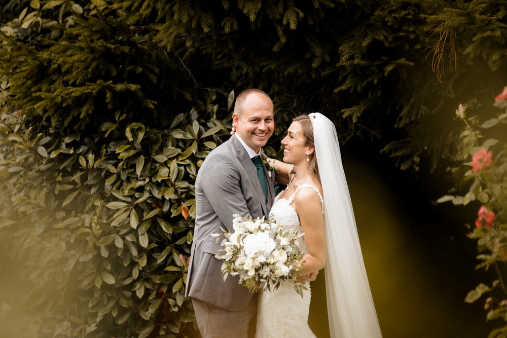 shireburn arms wedding photography by er photography for Carolyn and Callum's wedding