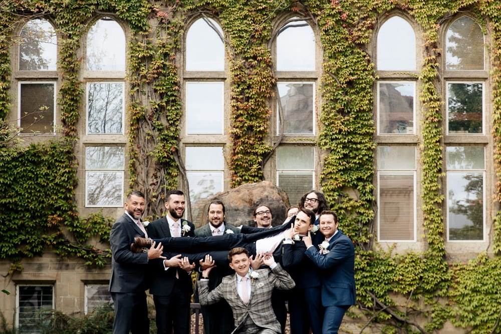 wedding photos at Manchester University Chambers garden