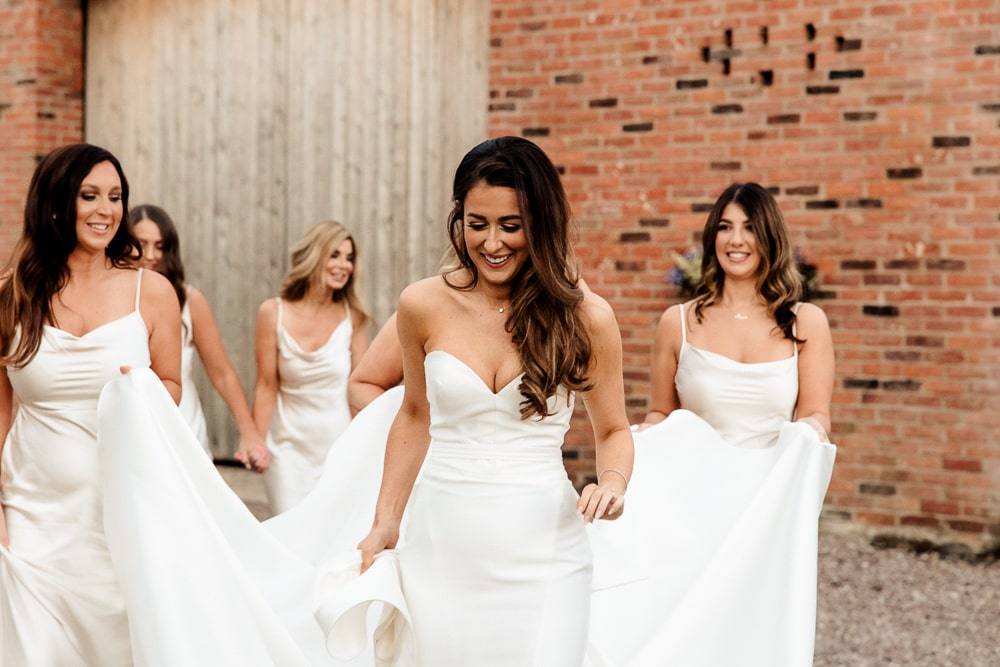 bridal portraits at the barn at morley