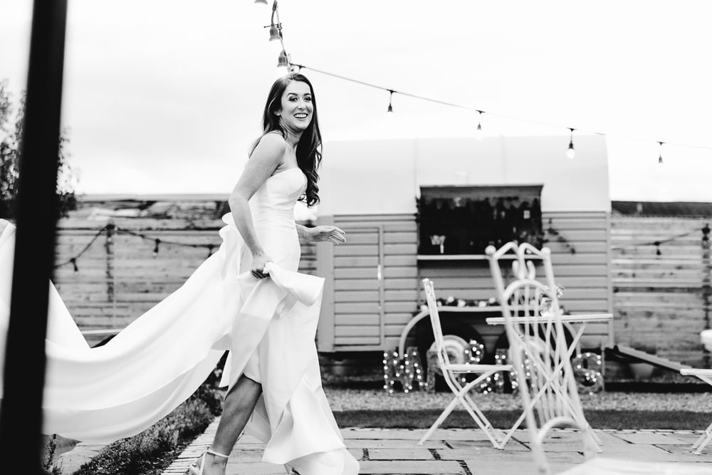 bridal portraits at the barn at morley