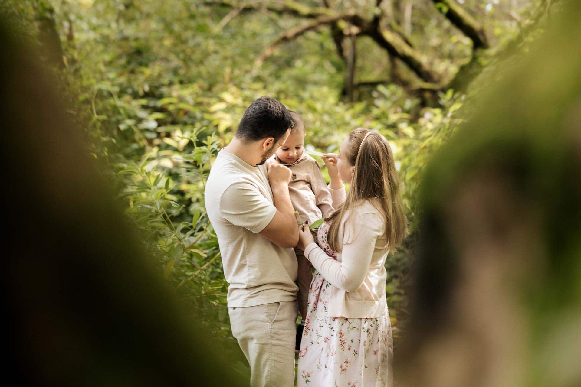 Heaton Park Family Photoshoot Session our 30 minute photoshoot is the perfect gift