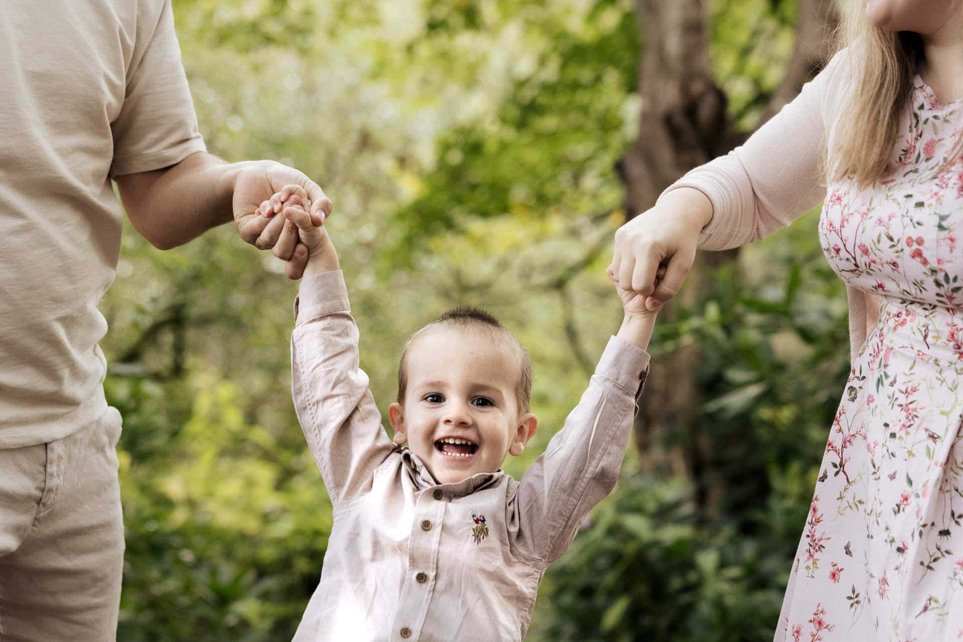 Heaton Park Family Photoshoot Session our 30 minute photoshoot is the perfect gift